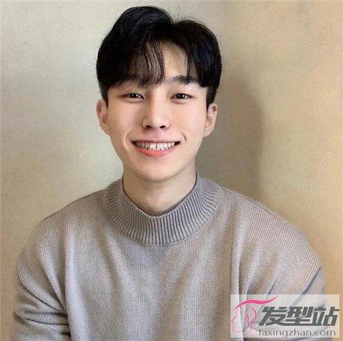 韩式男生π字刘海 戴口罩也很帅气