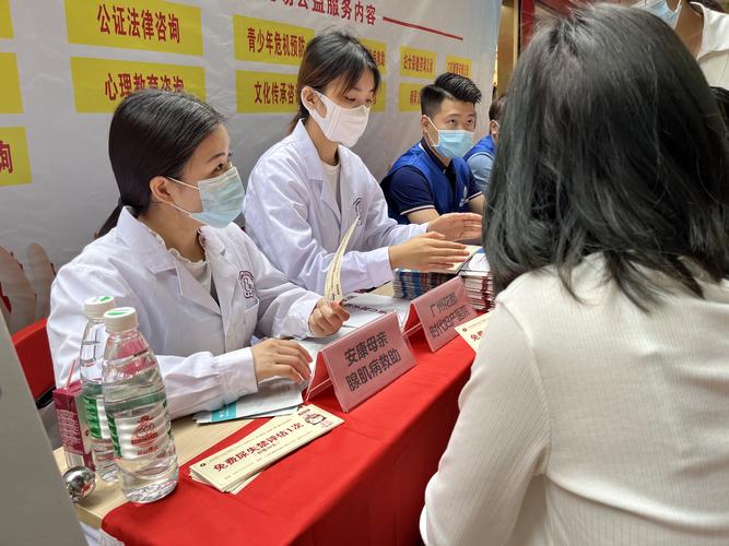 医生说王春红贫血,要让她多吃东西.