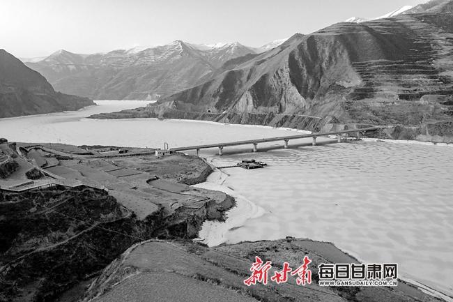 甘南州立法保护洮河流域生态环境