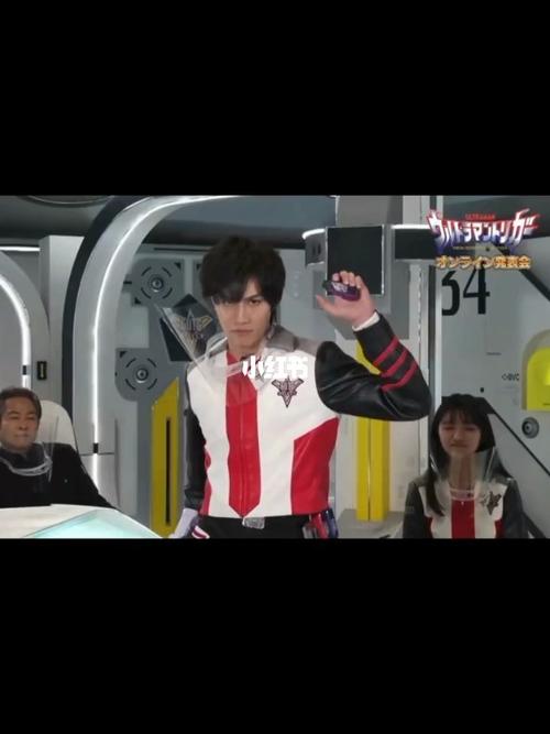 特利迦人间体当面变身_新奥特利迦_影视_动漫_动漫推荐