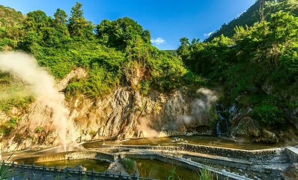 恋上一个叫腾冲火山热海的地方