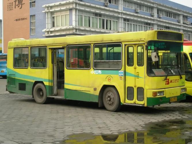 07.珠江牌客车_摄影_街头_公交车_广州_汽车_汽车介绍