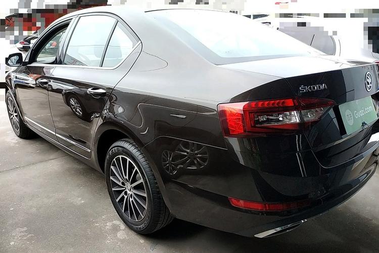 斯柯达 明锐 2019款 1.5l 手动智行豪华版 国v