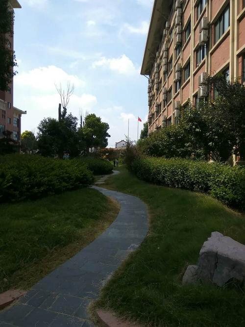 美丽的安徽禹王学校——蚌埠校区,怀远校区,蚌埠禹王高考补习学校面向