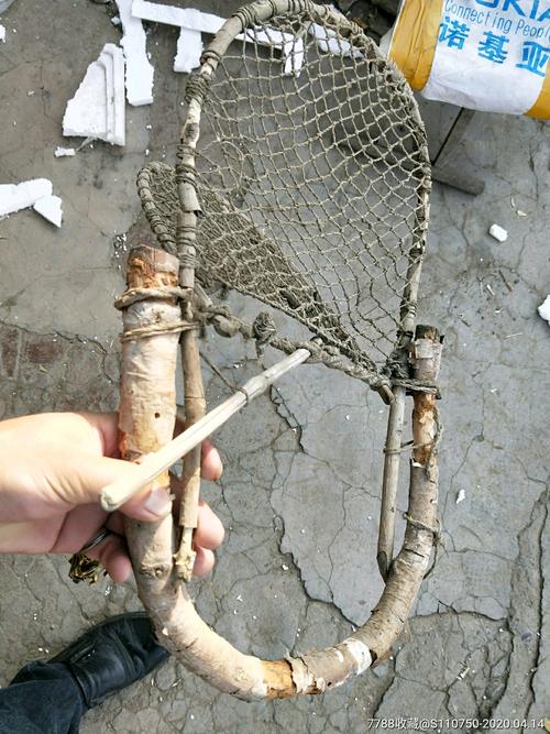 木制绳编捕鸟器