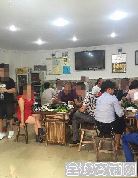 二戈寨中心地段餐饮店租或承包