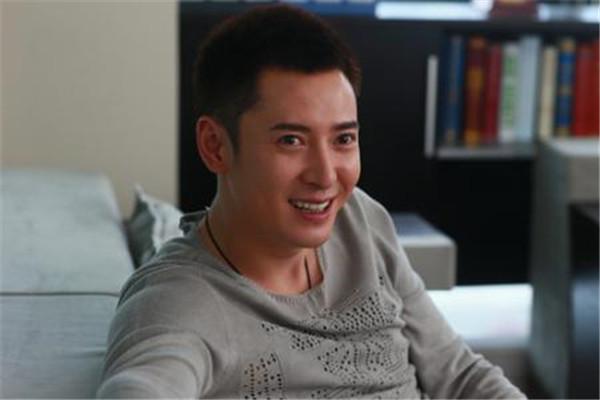 韩栋妻子李想个人资料照片先容为什么韩栋秒删一家三口照隐婚吗