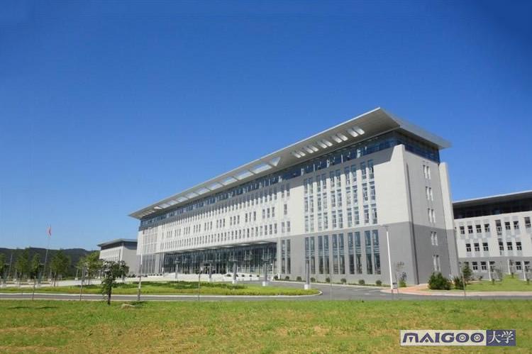 大连民族大学图片大全教学楼
