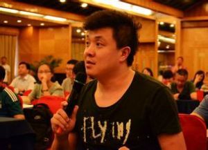 杨健[央视主持人]