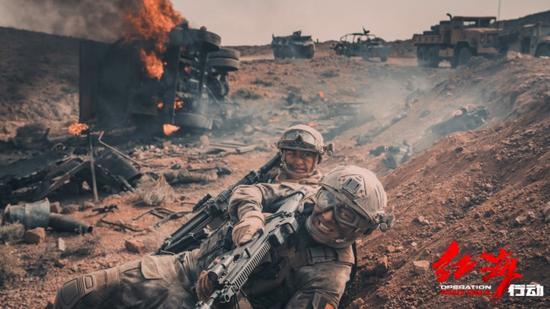 《红海行动》曝蒋璐霞剧照 首曝瞒过全组的秘密