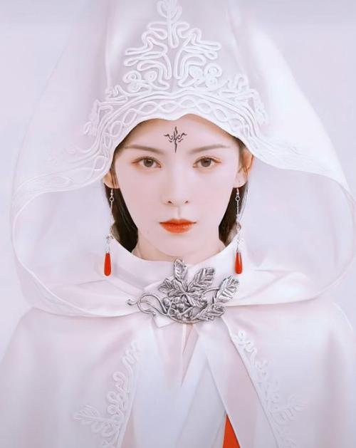 《千秋令》张予曦分饰3角已不绝?看到故事梗概,千篇