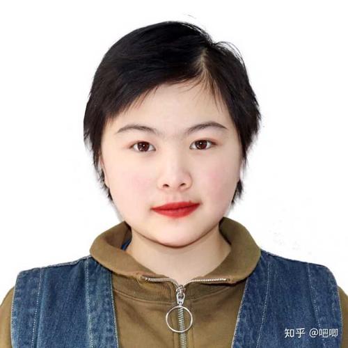 我很讨厌那时候的思想 无论是曾经还是现在  但现在 当我剃完头之后