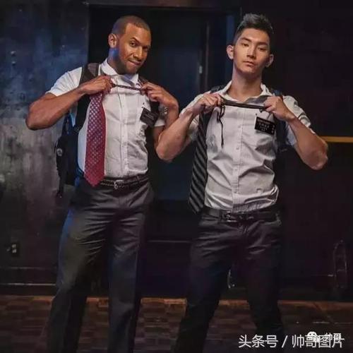 钙片男优包晗又拍片了制服控速来欣赏包晗的美好的肉体吧