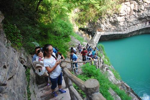 安阳滑县车友林州太行山大峡谷自驾一日游.
