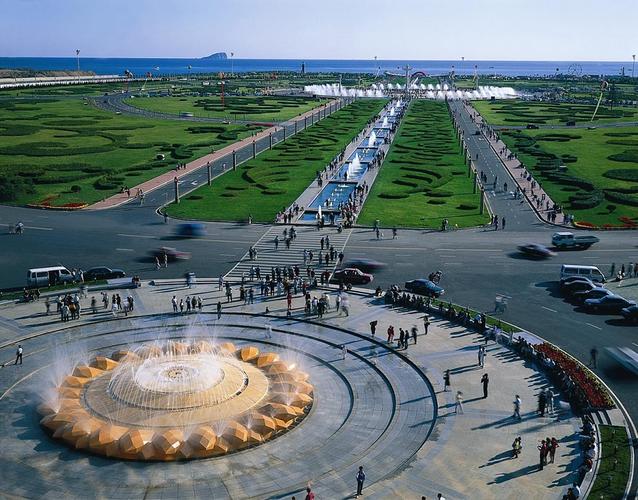 大连星海广场全景