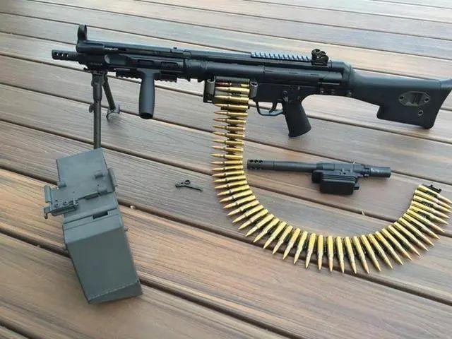 德国hk21 通用机枪:设计概念是"步枪转为支援武器"