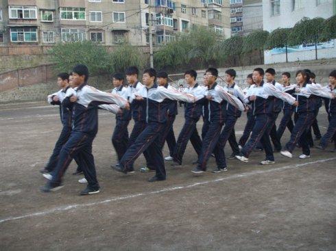 本溪机电工程学校 机电1010 广播操展示