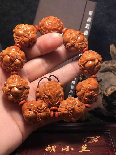 胡小兰大师核雕作品鉴赏,你值得拥有!