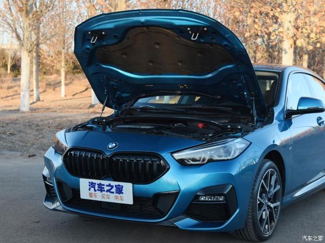 青岛万宝行 宝马2系购车送大礼包