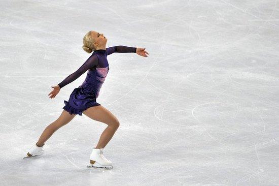 法国站女单自由滑 芬兰美女夺大奖赛个人首冠