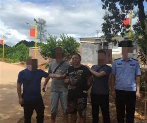 雅安黑老大董忆敛财数亿关4名警察金三角有人出3000万保他