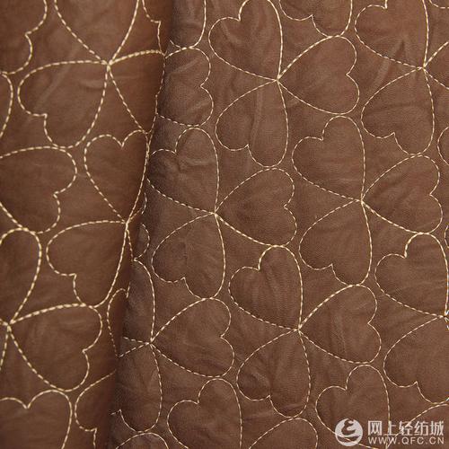 蝴蝶花皮革绗绣     面议元/件 加入采购