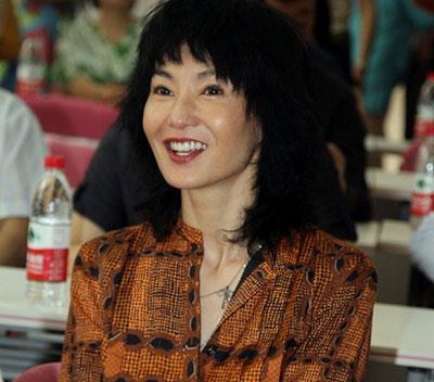 昔日女神不复当年模样,张曼玉消瘦的让人心疼,生活对她做了什么