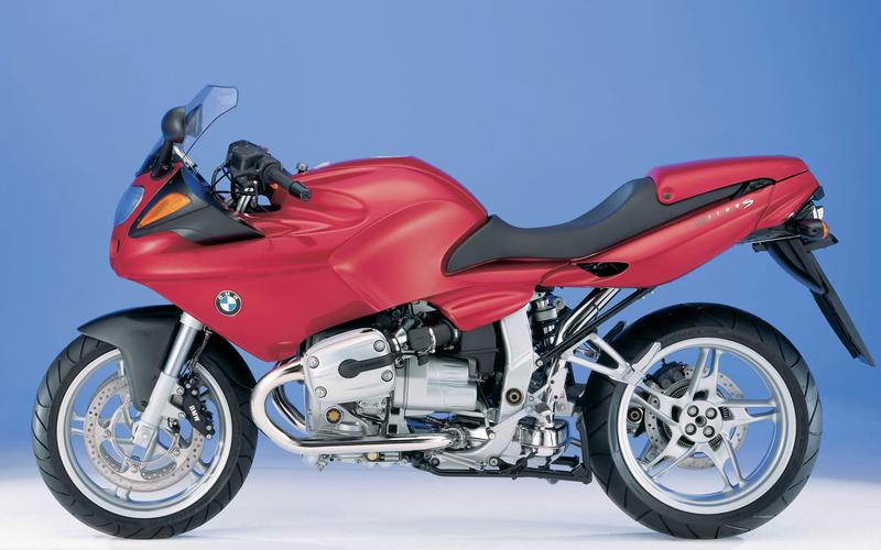 宝马r1152rs摩托车