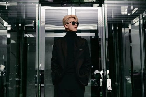 蔡徐坤xprada普拉达广告大片