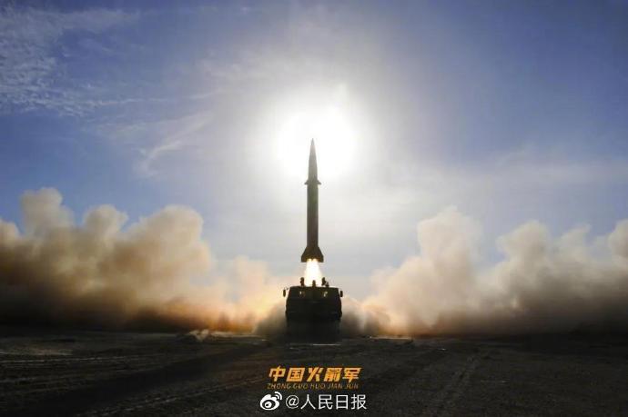 火箭军导弹发射瞬间有多震撼##火箭军导弹发射高燃壁纸