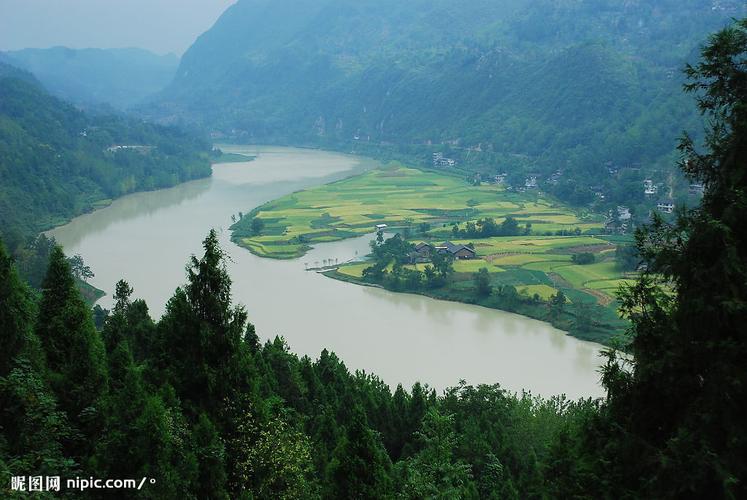 山不转水转_山不转水转歌曲