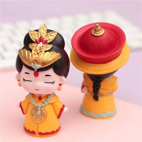 中国风小礼物纪念品文创可爱皇上皇后宫廷娃娃摆件
