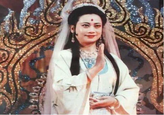 她是唯一把"观音菩萨"演活的人,拍戏遇见了怪事,让她从此信佛