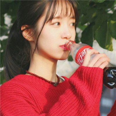 2021qq群头像女生红色衣服系列图片大全 有生之年欣喜