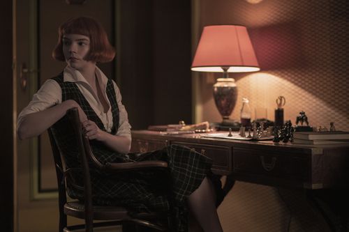 《女王的棋局》服装设计师解读女主角的造型密码