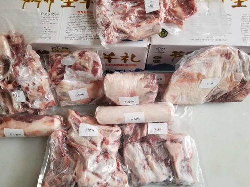 这就是我们技工把整羊分割完所有的产品.