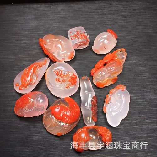 天然川料南红玛瑙荔枝冻飘红雕刻吊坠品质好宇涵珠宝厂家直销批发
