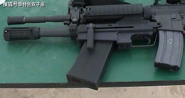 原创专为美军破门而入而设计:xm26"万能钥匙"霰弹枪附件系统