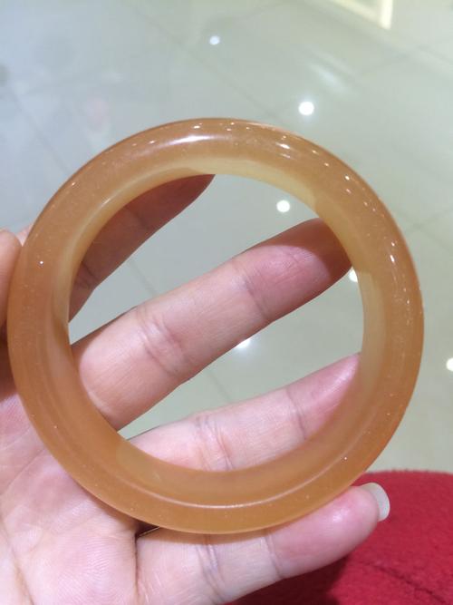 帮看一次是不是真的金丝玉,有木有烤色染色,前3张是一