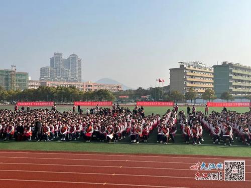 决战一百天创造新辉煌湖口二中举行2022届高考百日誓师大会组图