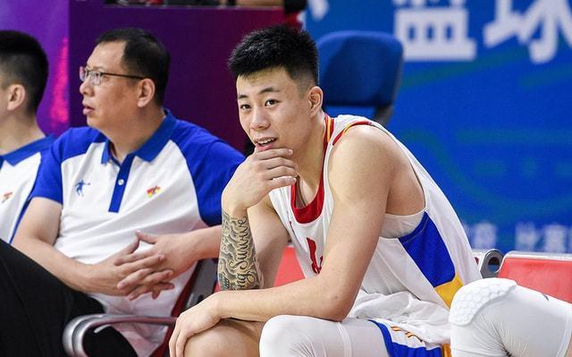 cctv5直播曾凡博挑战张镇麟辽宁男篮拒绝爆冷杨鸣有新计划