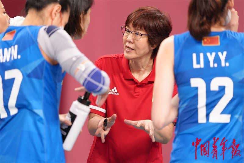 郎平中国女排备战巴黎奥运的开始年轻人有无限可能