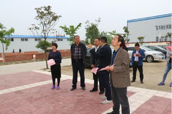 汉中市工商联主席曹志峰,城固县政府副县长,县工商联主席周利华,县