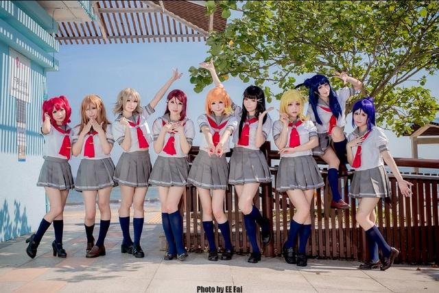 九个人一起cos《lovelive》缪斯组合!何其壮观啊!