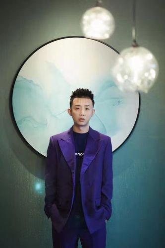 gai周延又登教科书 继《华夏》后《空城计》,《兰花草