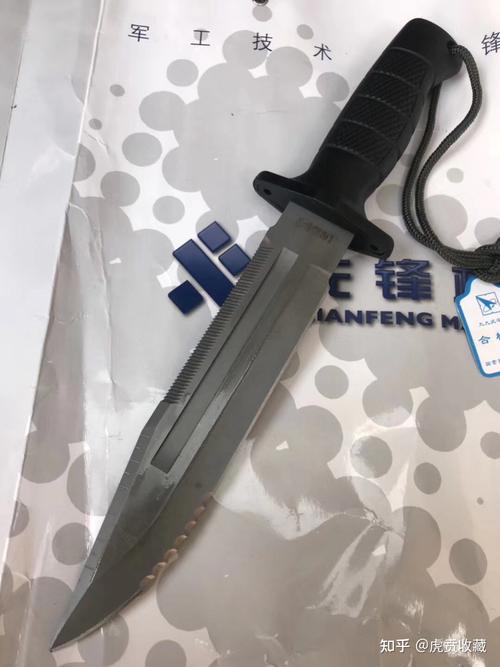 中国解放军99式伞兵刀【图片实拍】