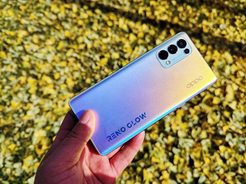 opporeno5pro评测金玉其内色彩其外