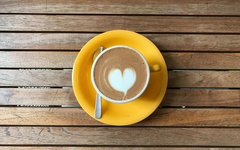 电脑壁纸 美食 酒水饮料 苦涩浓郁的咖啡