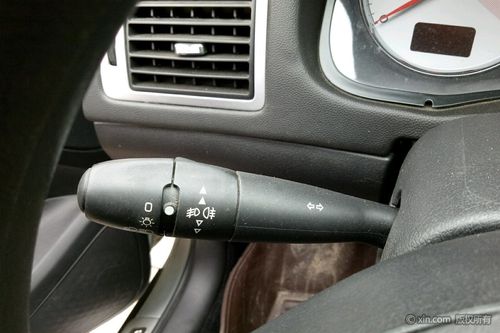 标致307两厢 2013款 1.6 自动 舒适版全价5.28万