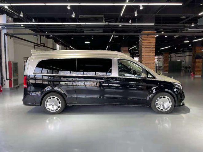 奔驰商务260l改装双拼色车内饰更惊艳!